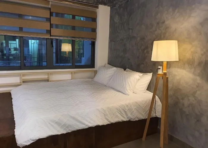 Zvillage Ncc - Modern Townhouse In District 1
